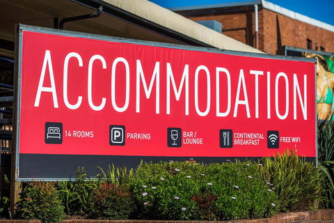 Nightcap At Hume Hotel - eTourism Australia 21