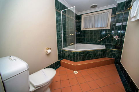 Beaches Serviced Apartments - eTourism Australia 33