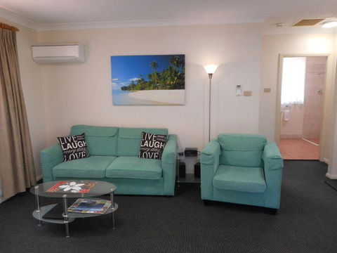 Beaches Serviced Apartments - eTourism Australia 25