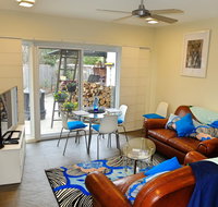 Rock Wallaby - eTourism Australia