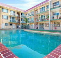 Bribie Beach King bed Unit overlooking pool - eTourism Australia