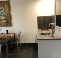 Coonawarra Cabins Unit A - eTourism Australia