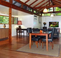 Crystal Creek Rainforest Retreat - eTourism Australia