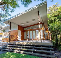 Decked out for a Fantastic Holiday - Whole house Winnett St Woorim - eTourism Australia