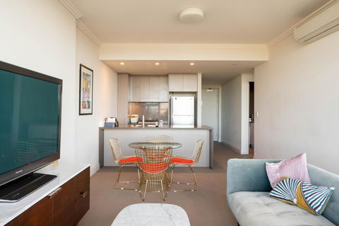 Executive Apartment Sydney Olympic Park - eTourism Australia 2