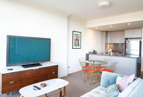 Executive Apartment Sydney Olympic Park - eTourism Australia 1