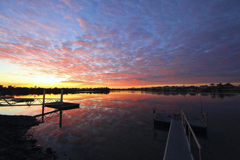 Gold Coast Mermaid Waters Duplex House - eTourism Australia 2