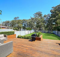 Lakeside Luxury - 13 Lake Street - eTourism Australia