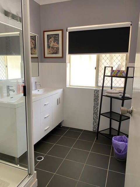 Lazy Daze On Nulu - eTourism Australia 1