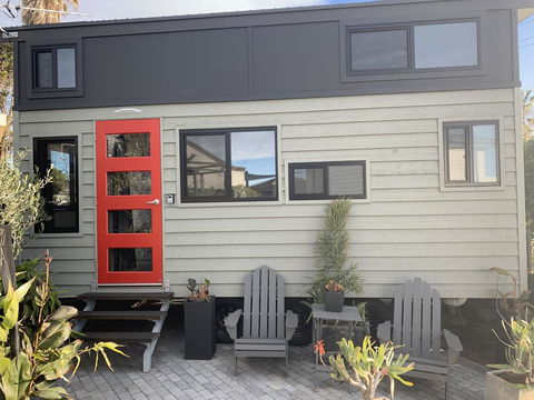 LH@LBH (Little House @ Little Blow Hole) - eTourism Australia 1