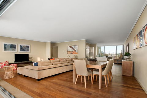 Mantra The Observatory - eTourism Australia 2