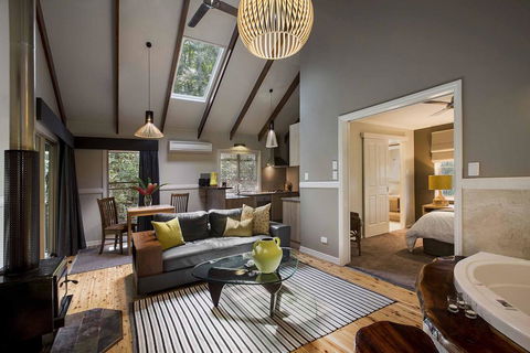 Narrows Escape Rainforest Retreat - eTourism Australia 3