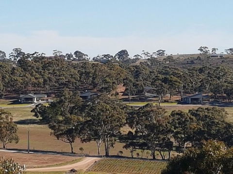 Neagles Retreat Villas - eTourism Australia 1