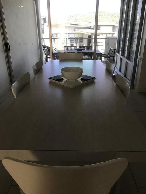 Nelly Bay Getaway At 1 Bright Point - eTourism Australia 2