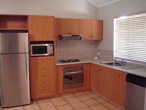 Presidential Bungalow - eTourism Australia 6