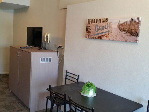 Mandurah Foreshore Motel - eTourism Australia 10