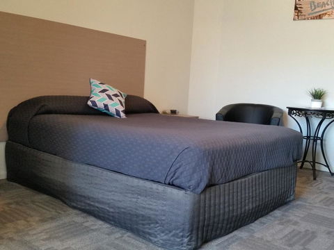 Mandurah Foreshore Motel - eTourism Australia 2