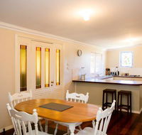 Yvonnes Rest Holiday Home - eTourism Australia