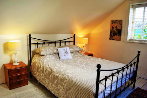 Cleburne Homestead - eTourism Australia 14