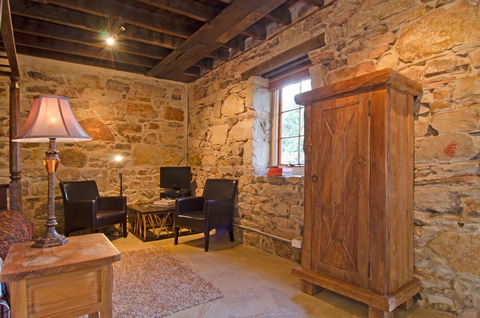 Cleburne Homestead - eTourism Australia 20