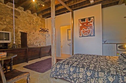 Cleburne Homestead - eTourism Australia 23