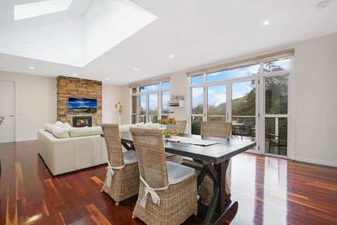 Next To Bliss - eTourism Australia 1