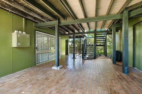 Ngungun St 14, Dicky Beach - eTourism Australia 1