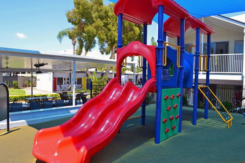 Nobby Beach Holiday Village - eTourism Australia 2