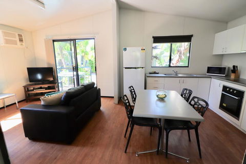 Nobby Beach Holiday Village - eTourism Australia 1