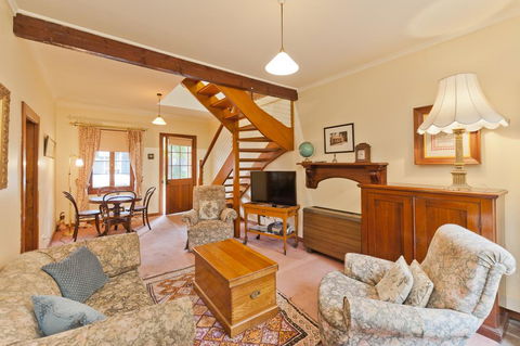 North Adelaide Heritage Cottages & Apartments - eTourism Australia 0