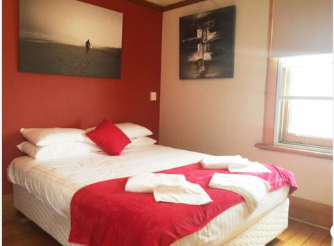 North Hobart Apartments - eTourism Australia 3