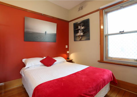 North Hobart Apartments - eTourism Australia 1