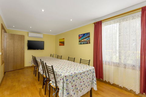 Northeast Restawhile BandB - eTourism Australia 3