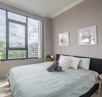 Olympic Park near Qudos Bank Arena King Bed 1BR 1Bath Sleeps 6 Air-cond parking - eTourism Australia