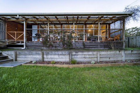 Platypus Waters B&B - eTourism Australia 2