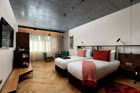 QT Melbourne - eTourism Australia 3