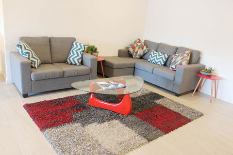 Riverside Apartment Next To Sydney Olympic Park - eTourism Australia 1