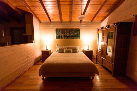 Southern Anchorage Retreat - eTourism Australia 1