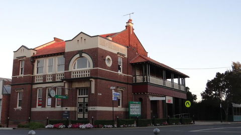 The Bank B&B West Wyalong - eTourism Australia 0