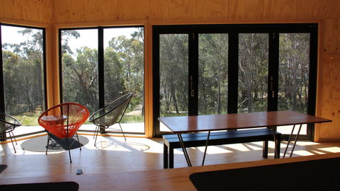 BAY OF FIRES ECO HUT Off Grid Experience At Binalong Bay - eTourism Australia 5