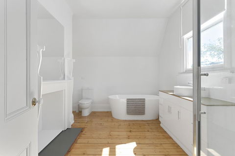 Amberley - eTourism Australia 26