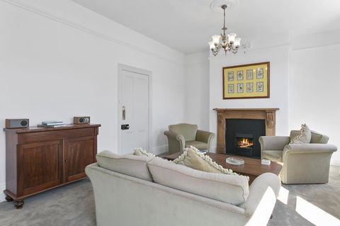 Amberley - eTourism Australia 12