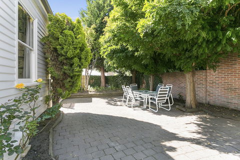 Amberley - eTourism Australia 10