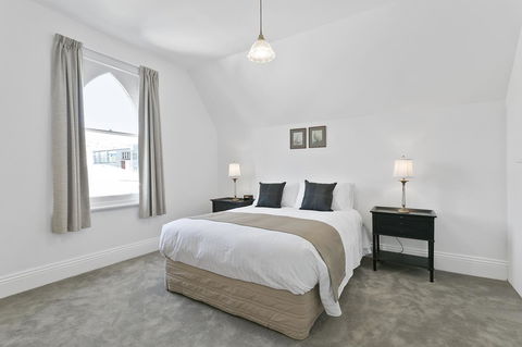 Amberley - eTourism Australia 30