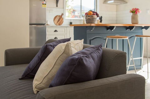 New Aptmnt Only 5 Mins To Mona Gallery - eTourism Australia 3