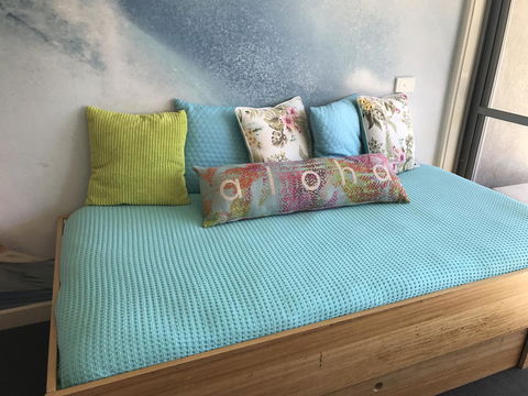 Lorne World - eTourism Australia 24