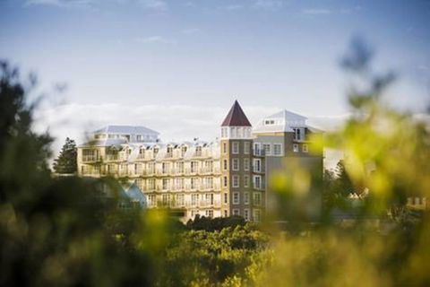 Deep Blue Hotel & Hot Springs - eTourism Australia 0