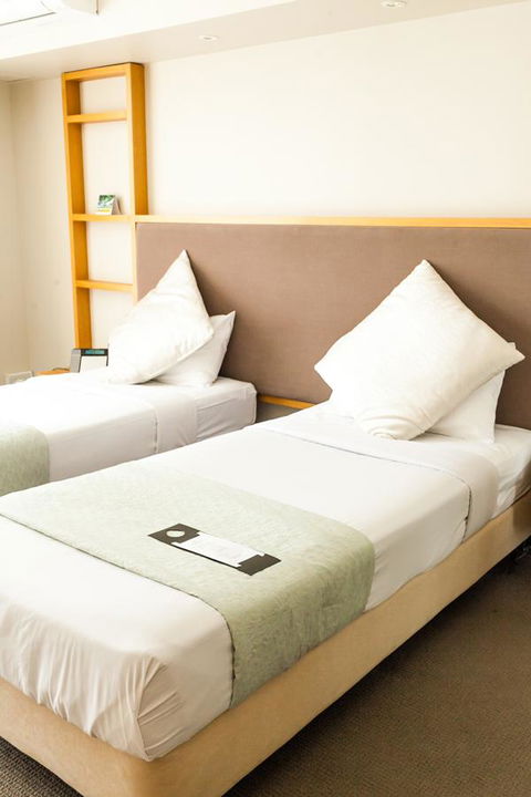 Deep Blue Hotel & Hot Springs - eTourism Australia 17