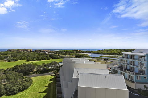 Deep Blue Hotel & Hot Springs - eTourism Australia 34