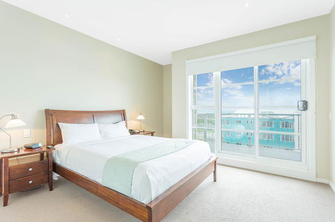 Deep Blue Hotel & Hot Springs - eTourism Australia 33